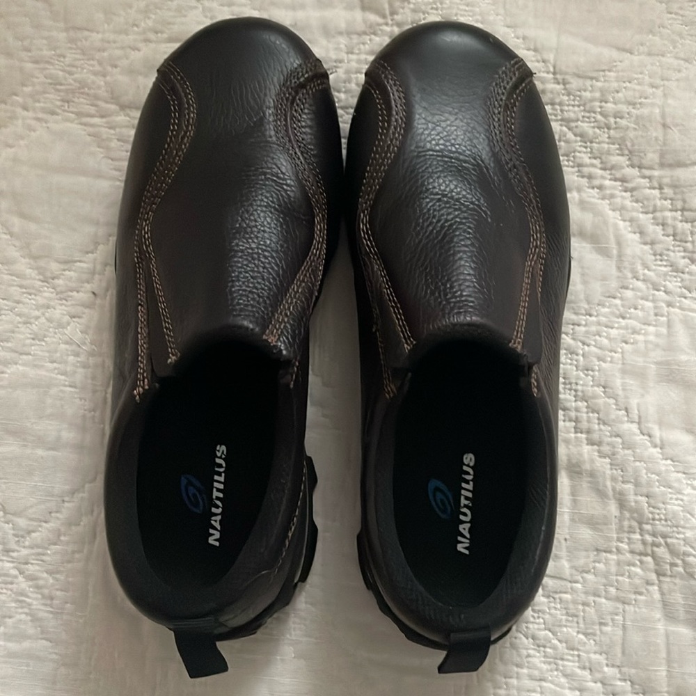 Nautilus Safety Footwear Slip-On ESD N1620 Men's Safety Toe Work Shoes